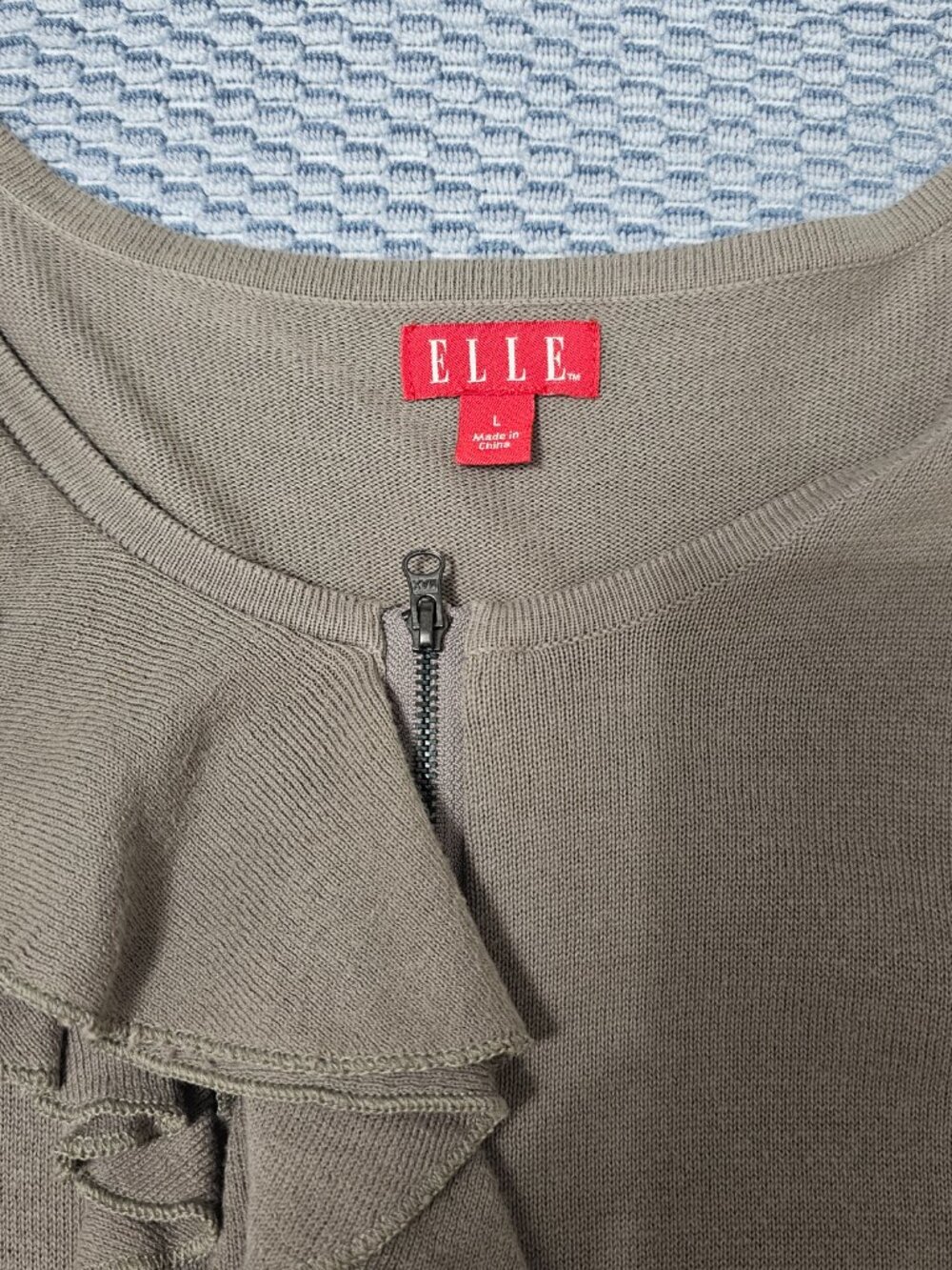 Elle Zipped Ruffled 3/4 Sleeves Cardigan Light Brown - Size Large - Picture 4 of 6